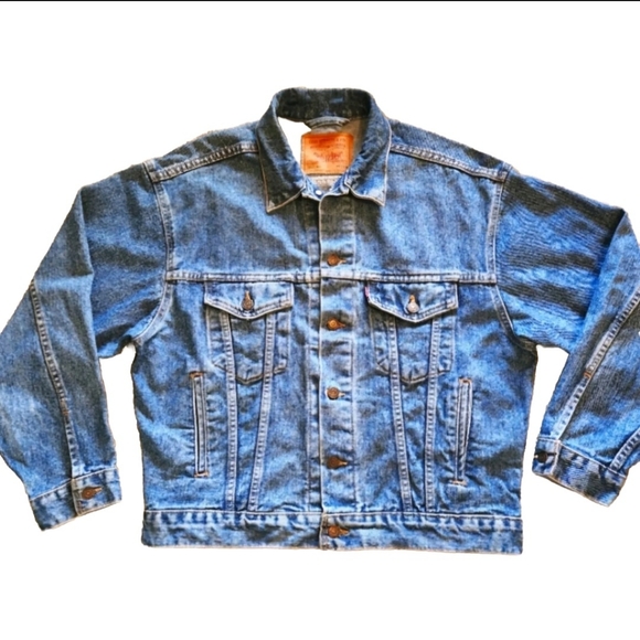 Levi's Other - VTG Levi's Denim Trucker Jacket  Size M Color Medium wash demin